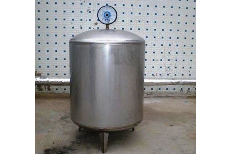重庆2吨不锈钢井用无塔供水压力罐